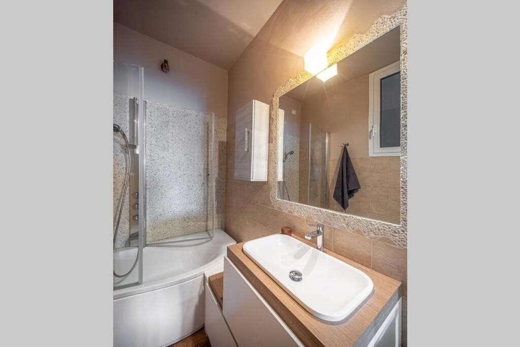 La Finestra Sul Holiday home Dormelletto